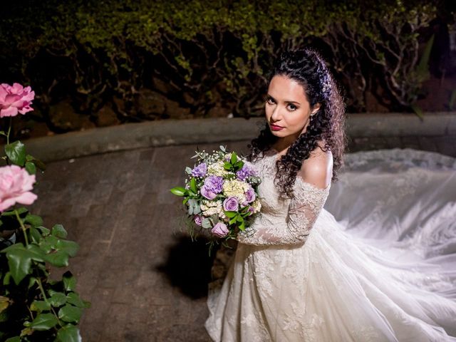 O casamento de Alysson e Camila em Belo Horizonte, Minas Gerais 17