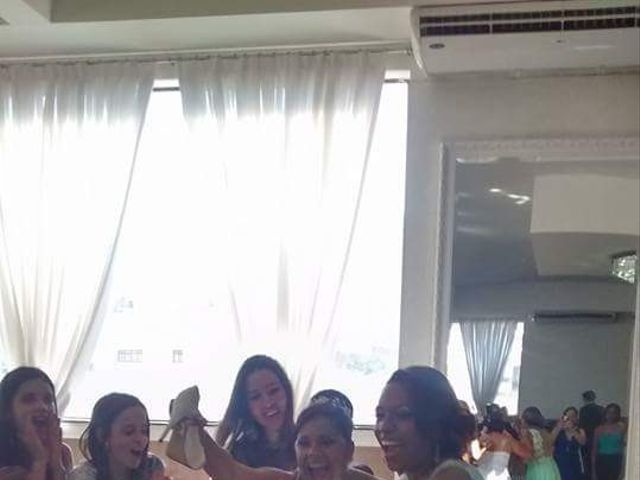 O casamento de Viviane e Davi em São Paulo 18