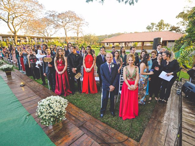 O casamento de Henrick e Lorrany em Patos de Minas, Minas Gerais 7