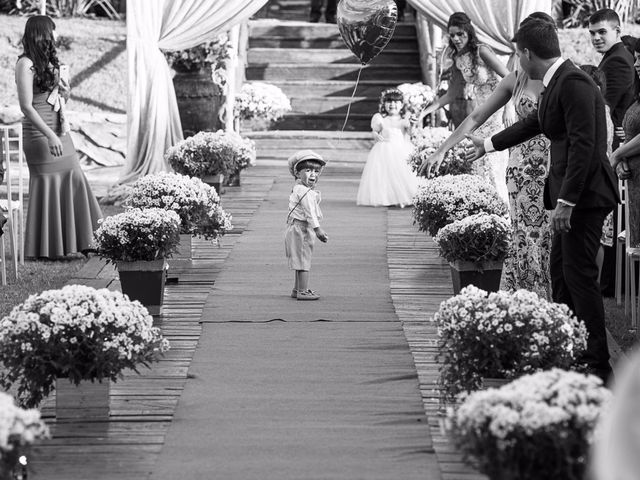 O casamento de Henrick e Lorrany em Patos de Minas, Minas Gerais 35