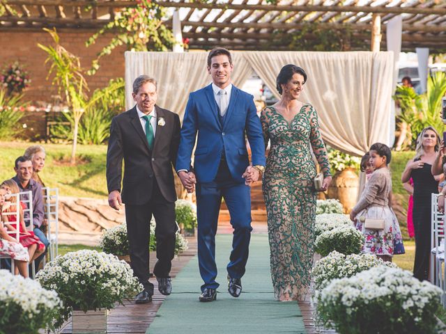 O casamento de Henrick e Lorrany em Patos de Minas, Minas Gerais 39