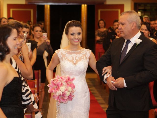 O casamento de Dalber e Priscila em Belo Horizonte, Minas Gerais 13