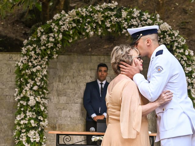 O casamento de Lucas e Gisele em Mairiporã, São Paulo Estado 34