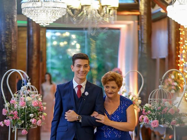 O casamento de Lucas e Ana  em Campo Mourão, Paraná 22