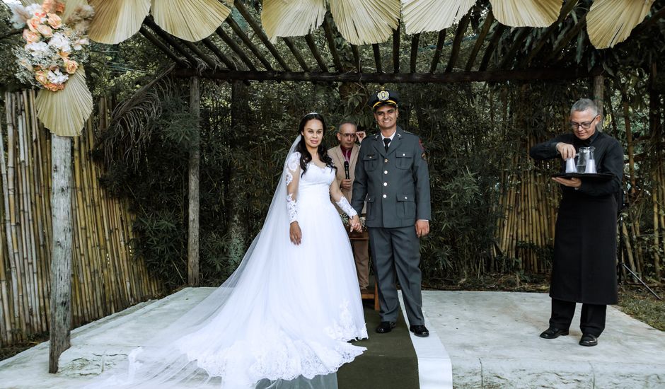 O casamento de Felipe e Bruna em Confins, Minas Gerais