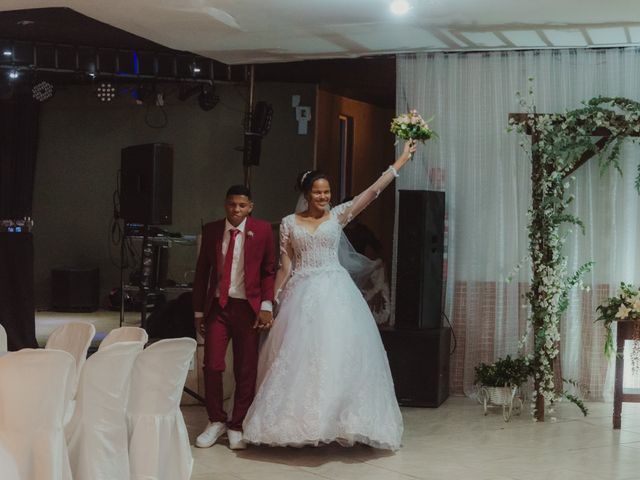 O casamento de Thays e Samuel em Cariacica, Espírito Santo 18