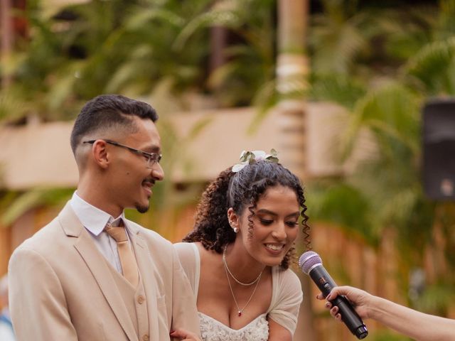 O casamento de Luis e Julia em Santa Luzia, Minas Gerais 9