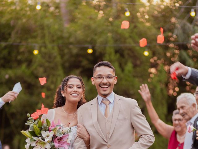 O casamento de Luis e Julia em Santa Luzia, Minas Gerais 14