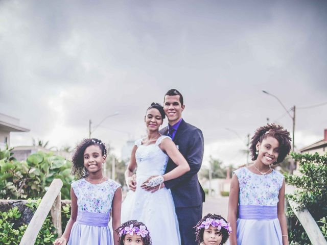O casamento de Krys e Helton  em Salvador, Bahia 14