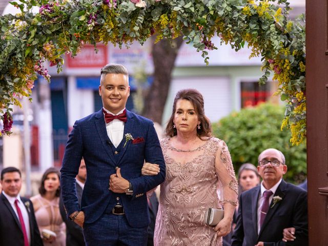 O casamento de Vinícius e Mayara em Coronel Fabriciano, Minas Gerais 24