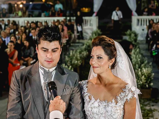 O casamento de Fernando e Monique em Santa Isabel, São Paulo Estado 36