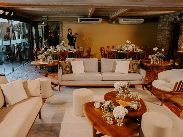 O casamento de FELIPE e LARA em Porto Alegre, Rio Grande do Sul 60