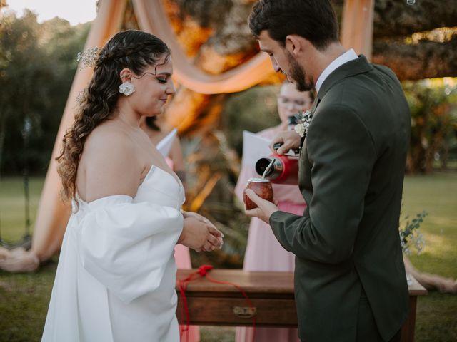O casamento de FELIPE e LARA em Porto Alegre, Rio Grande do Sul 124