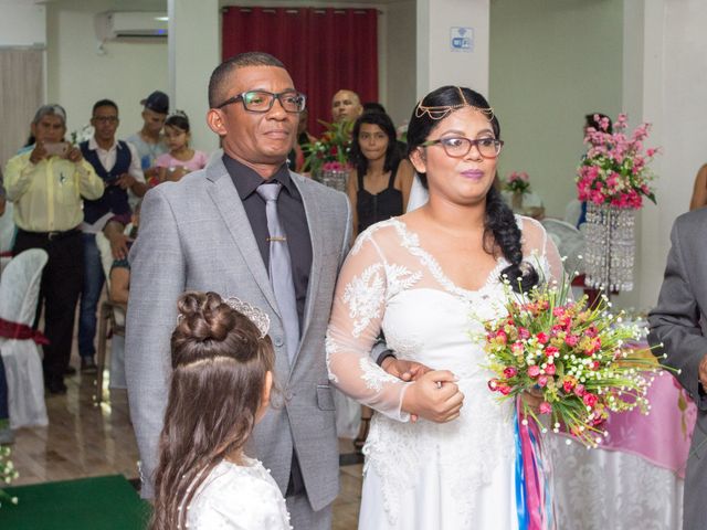O casamento de Alex  e Carolina  em Ananindeua, Pará 17