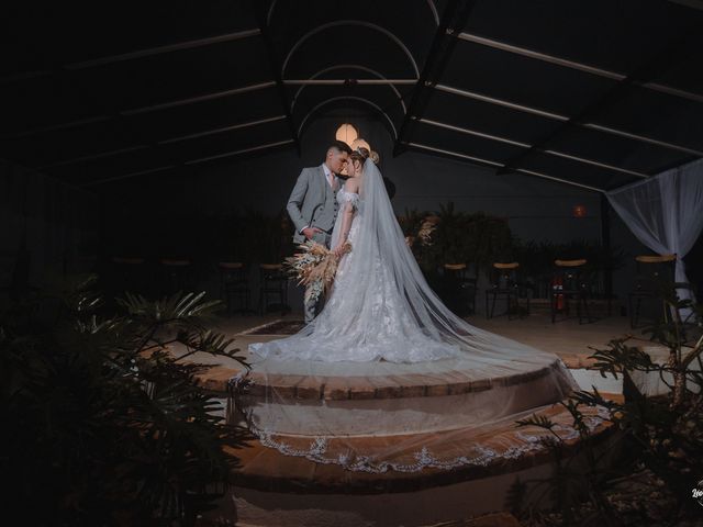 O casamento de Andrei e Elizabeth em Santa Isabel, São Paulo Estado 1