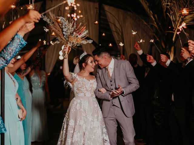 O casamento de Andrei e Elizabeth em Santa Isabel, São Paulo Estado 71