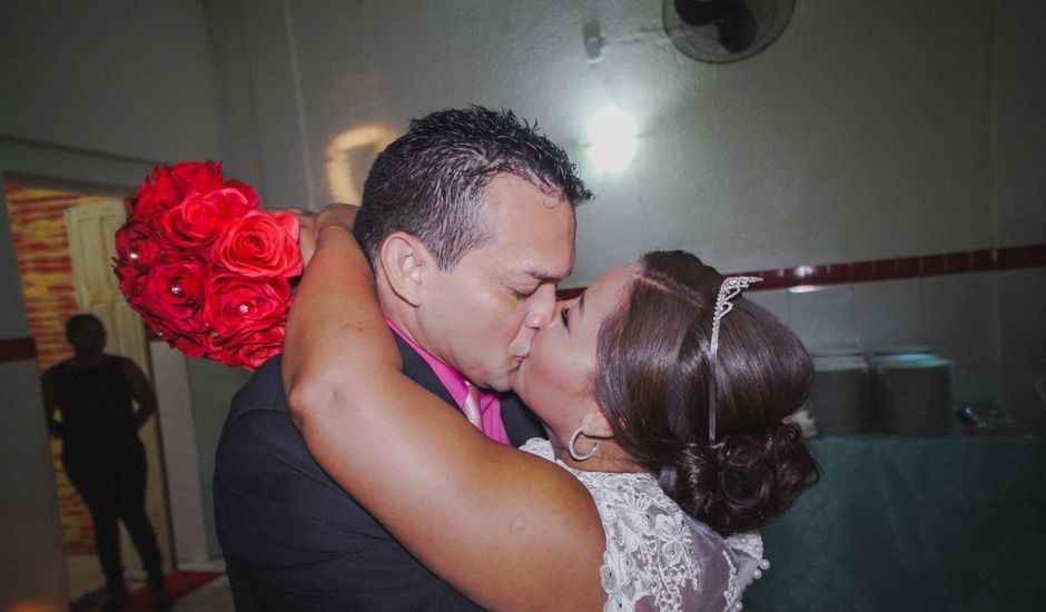 O casamento de Pablo de Abreu e Dinalva de Abreu em Belém, Pará