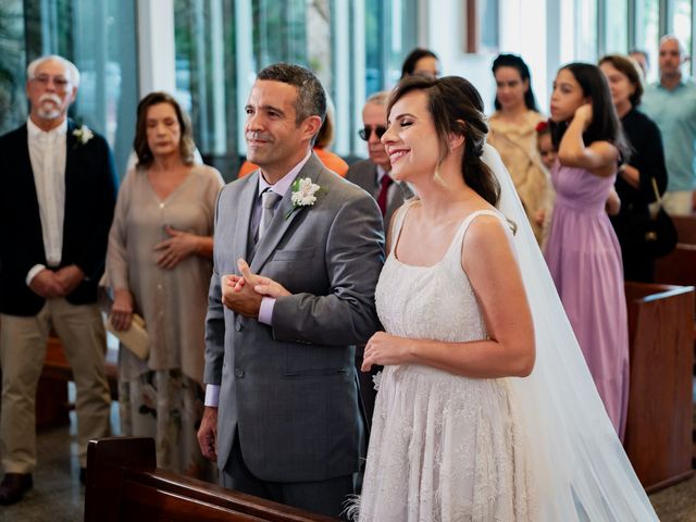 O casamento de André e Luciana em Lago Sul, Distrito Federal 29