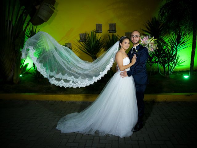 O casamento de Lion e Mariana em Poá, São Paulo Estado 56