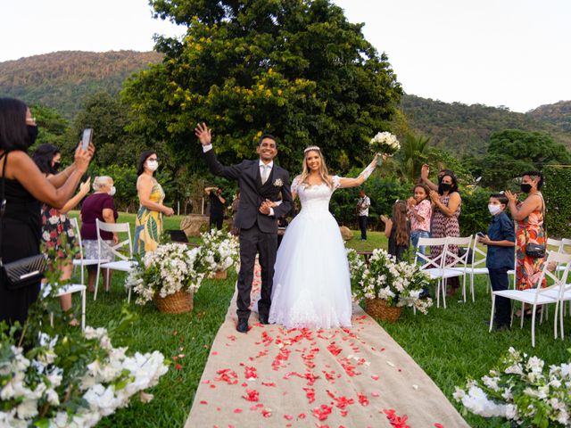 O casamento de Jhonatam e Gabriela em Niterói, Rio de Janeiro 96