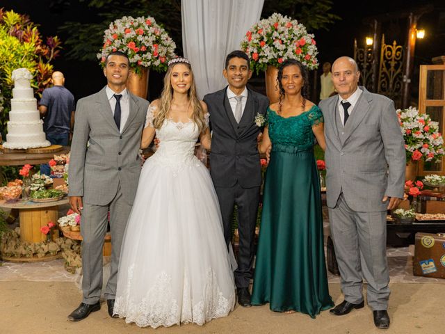 O casamento de Jhonatam e Gabriela em Niterói, Rio de Janeiro 209