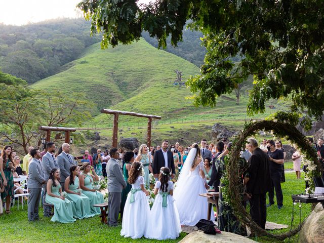 O casamento de Jhonatam e Gabriela em Niterói, Rio de Janeiro 310