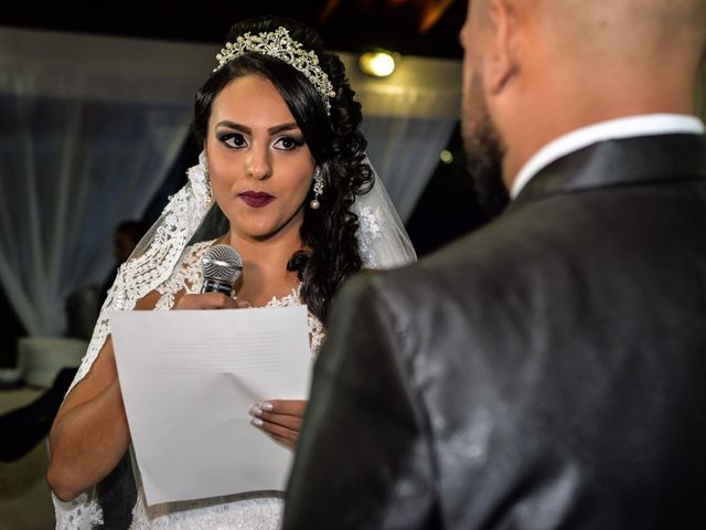 O casamento de Robson e Carolina em Caieiras, São Paulo Estado 32