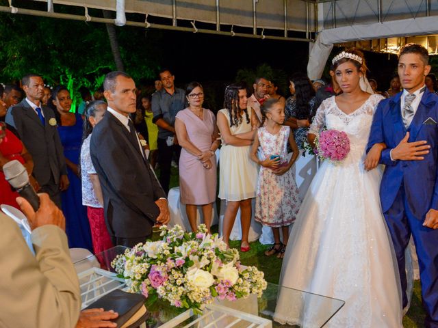O casamento de Erick e Silvana em Camaçari, Bahia 11