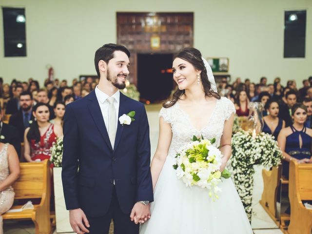 O casamento de Tiago e Heloisa em Pato Branco, Paraná 1