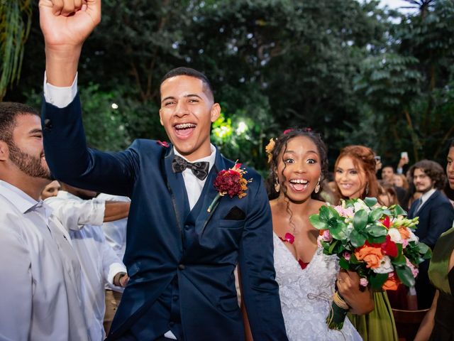 O casamento de Junior e Madhara em Taguatinga, Distrito Federal 80