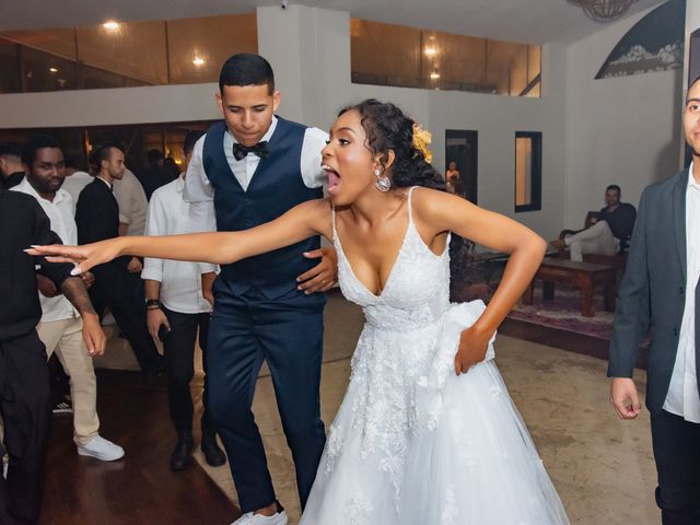 O casamento de Junior e Madhara em Taguatinga, Distrito Federal 97