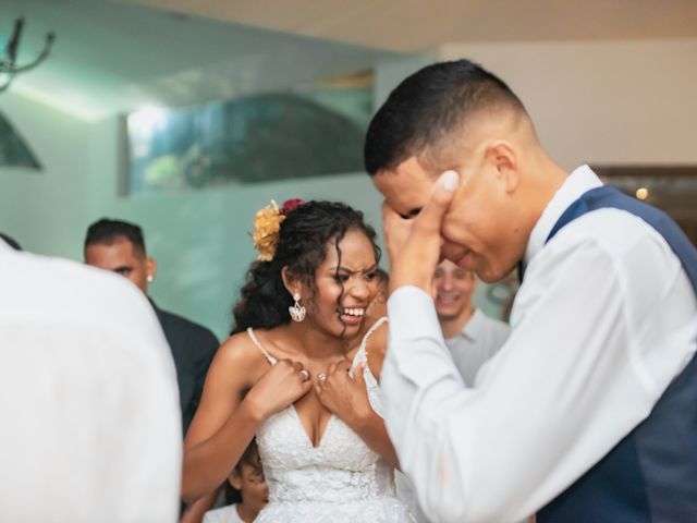 O casamento de Junior e Madhara em Taguatinga, Distrito Federal 101