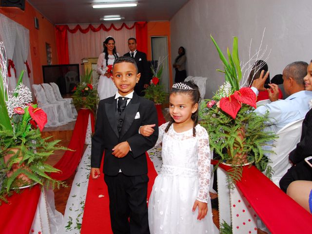 O casamento de João Marcos  e Izabella em Guarulhos, São Paulo 3