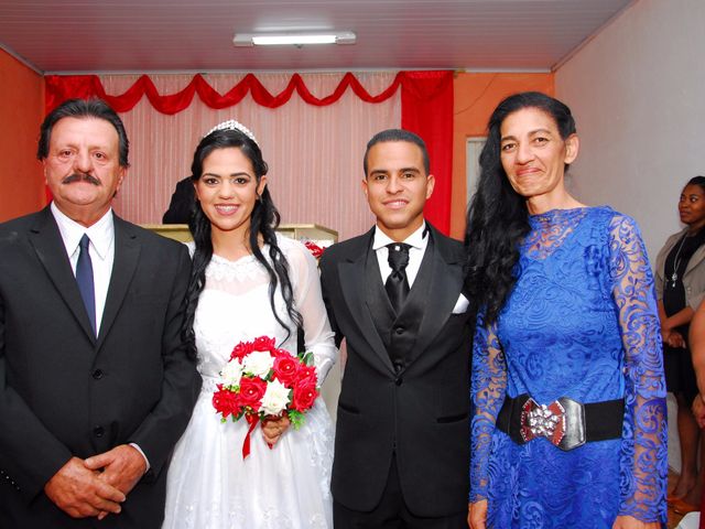O casamento de João Marcos  e Izabella em Guarulhos, São Paulo 5