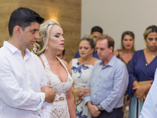 O casamento de Daniel e Amanda em Vitória, Espírito Santo 12