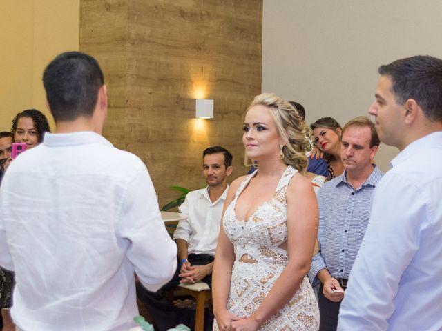 O casamento de Daniel e Amanda em Vitória, Espírito Santo 15