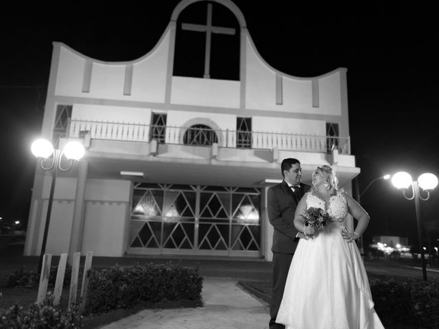 O casamento de Alessandro e Sabrina em Morrinhos, Goiás 12