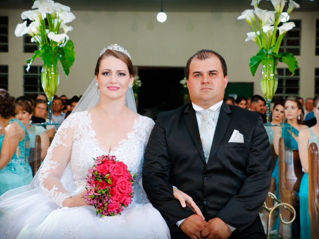 O casamento de Luiz Fernando e Francieli em Corbélia, Paraná 8