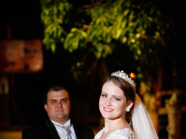 O casamento de Luiz Fernando e Francieli em Corbélia, Paraná 25