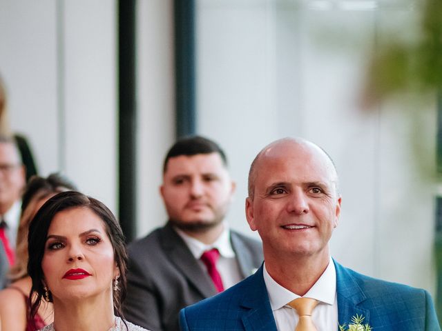 O casamento de Leonardo e Djenyfer em Florianópolis, Santa Catarina 74