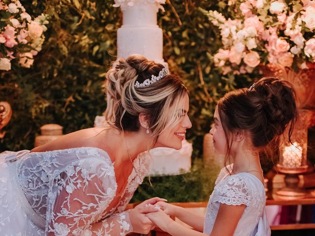 O casamento de Leonardo e Djenyfer em Florianópolis, Santa Catarina 148