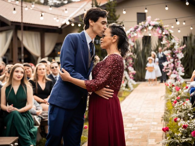 O casamento de Gustavo e Fabielle em Curitiba, Paraná 34