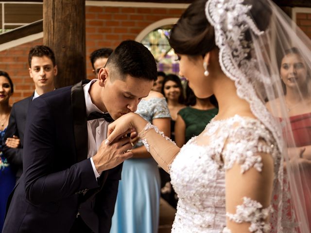 O casamento de Lucas e Isabelle em São José dos Pinhais, Paraná 33