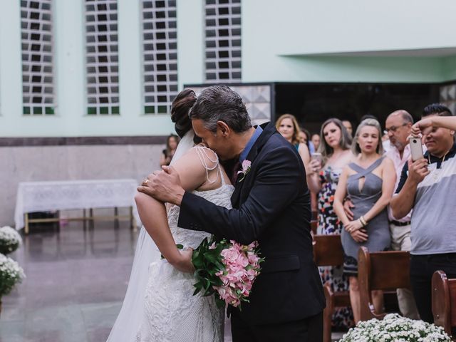 O casamento de Thiago e Raphaela em Belo Horizonte, Minas Gerais 31