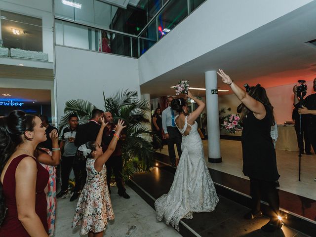 O casamento de Thiago e Raphaela em Belo Horizonte, Minas Gerais 64