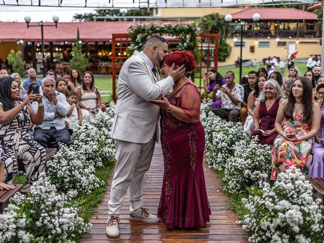 O casamento de Vilson e Carina em Nova Iguaçu, Rio de Janeiro 36