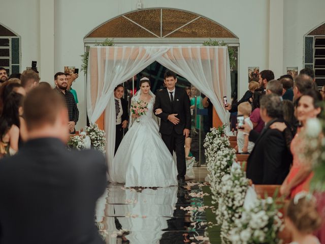 O casamento de Vambaster Torraca e Pâmela Lanzarin em Sapezal, Mato Grosso 41