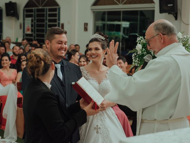 O casamento de Vambaster Torraca e Pâmela Lanzarin em Sapezal, Mato Grosso 47