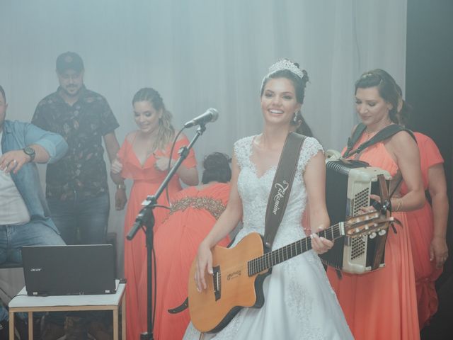 O casamento de Vambaster Torraca e Pâmela Lanzarin em Sapezal, Mato Grosso 78