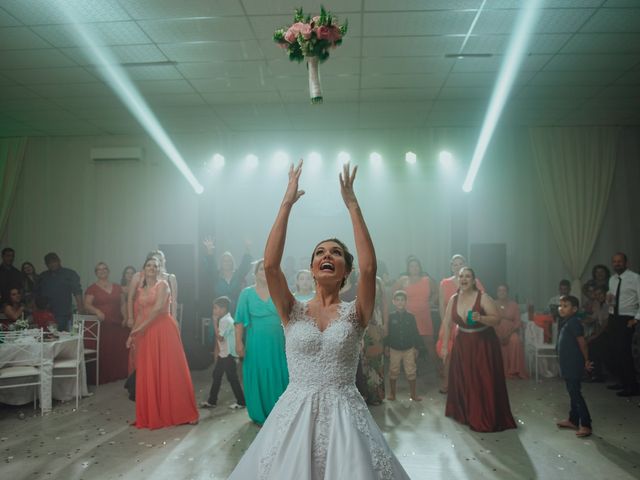 O casamento de Vambaster Torraca e Pâmela Lanzarin em Sapezal, Mato Grosso 81